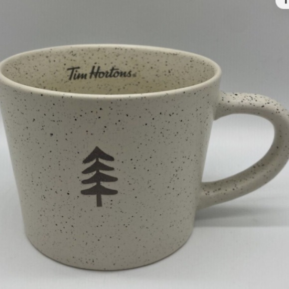 Tim Horton’s 2021 and 2022 Limited Edition Christmas Holiday Mugs - Picture 2 of 11